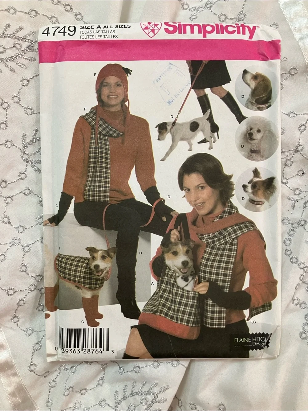 Simplicity Plaid-Accent Small Pet Coat and Scarf Set in Red and Black